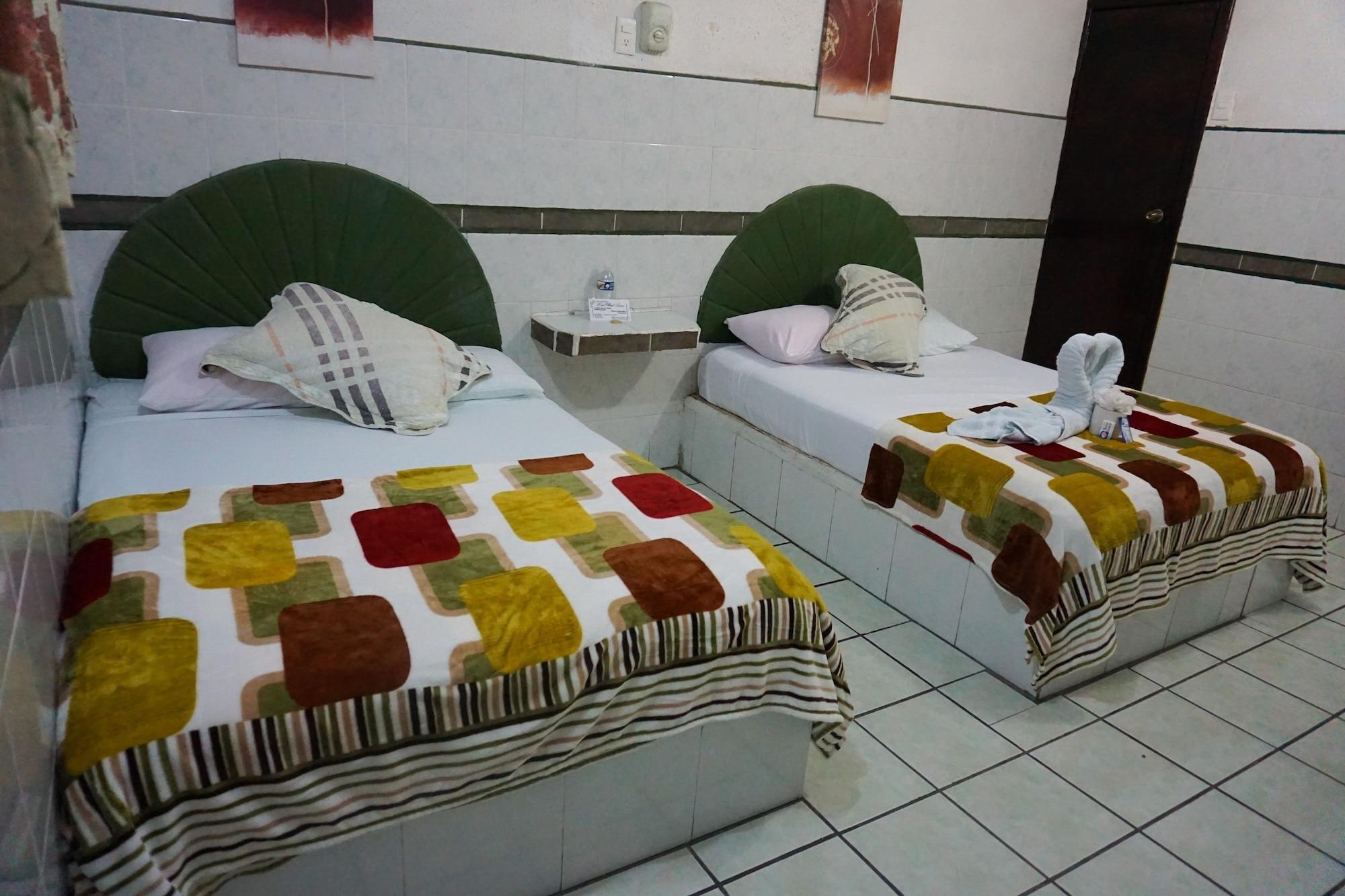 Hotel Real Azteca Chetumal Exterior photo